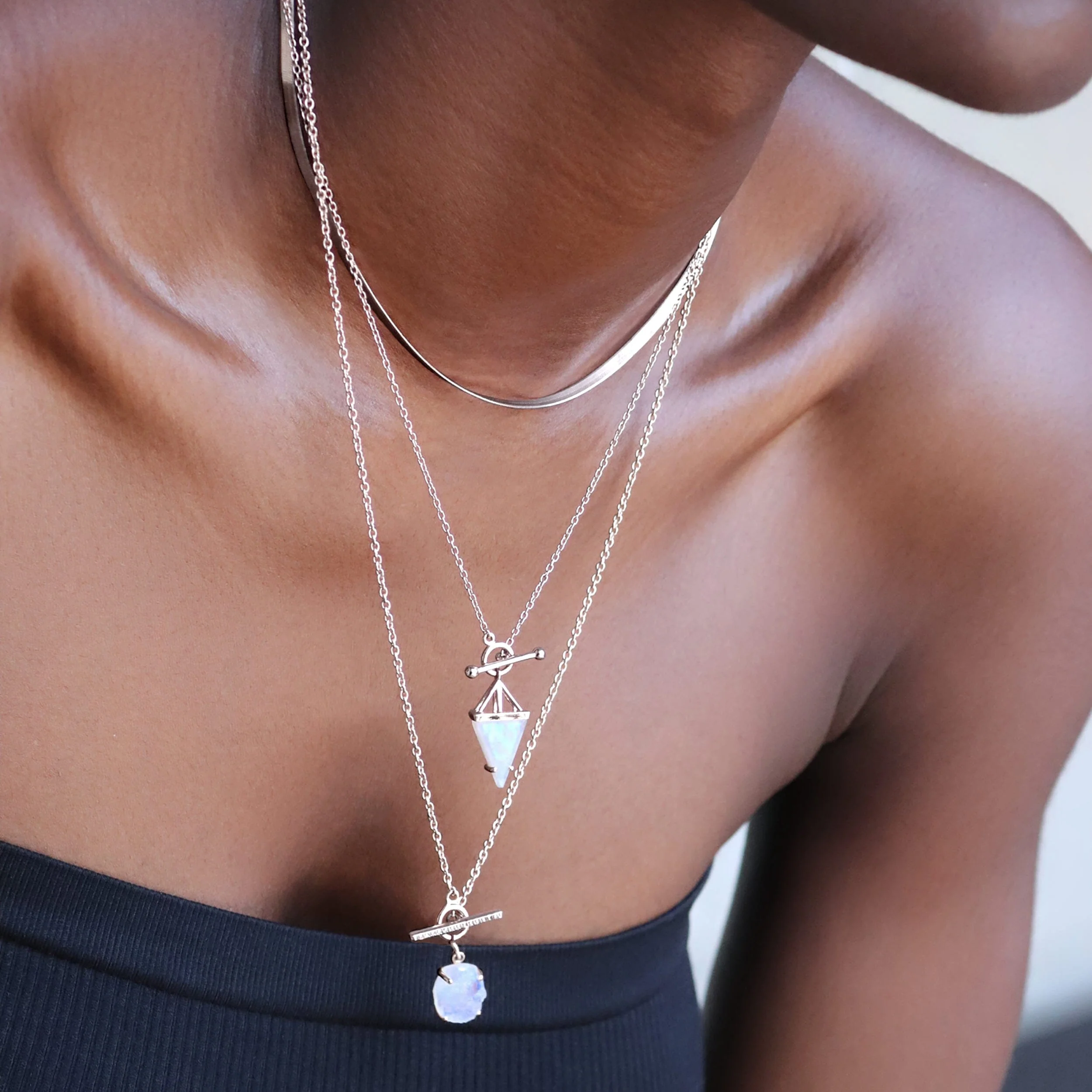 Moonstone Necklace - Heroine T-Lock - Image 30